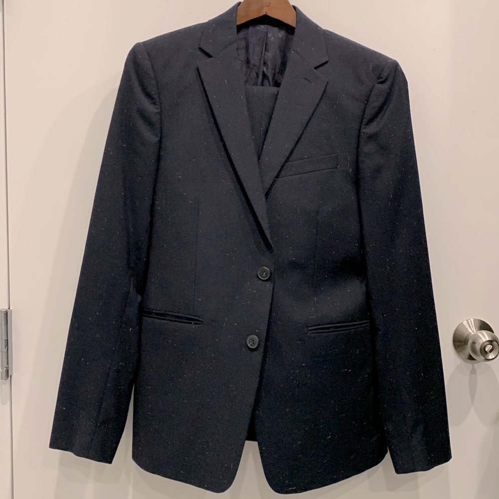 Stunning KENZO Navy Suit. Navy w/ rainbow “specs”.